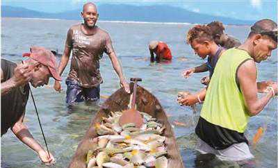 “幸福之岛”，排箫悠扬