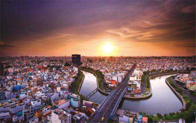 越南青年龙鸣：我为越南属于"汉字文化圈"的一员而感到惭愧