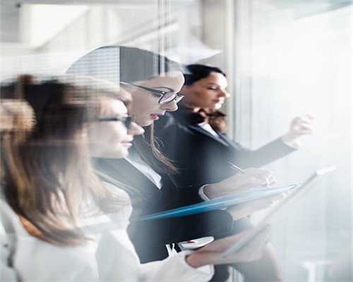 《奔跑吧兄弟5跑男小镇》游戏模式介绍