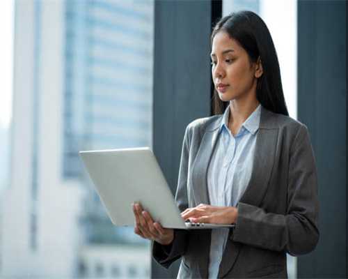 《全民突击》试玩评测：最强射击游戏登入你的手机