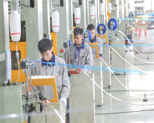 工艺与矿山：像素风，放置+合成，挖矿变富翁，这款游戏还有啥？