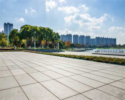 狂野飙车9：竞速传奇破解版有吗？狂野飙车破解版在哪能找到？